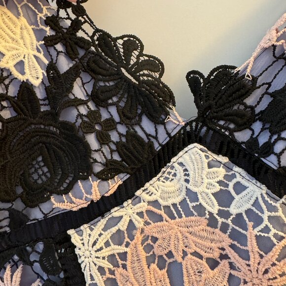 Romeo & Juliet Floral Lace Cocktail Dress for Wedding Event or Summer Party - Picture 6 of 8